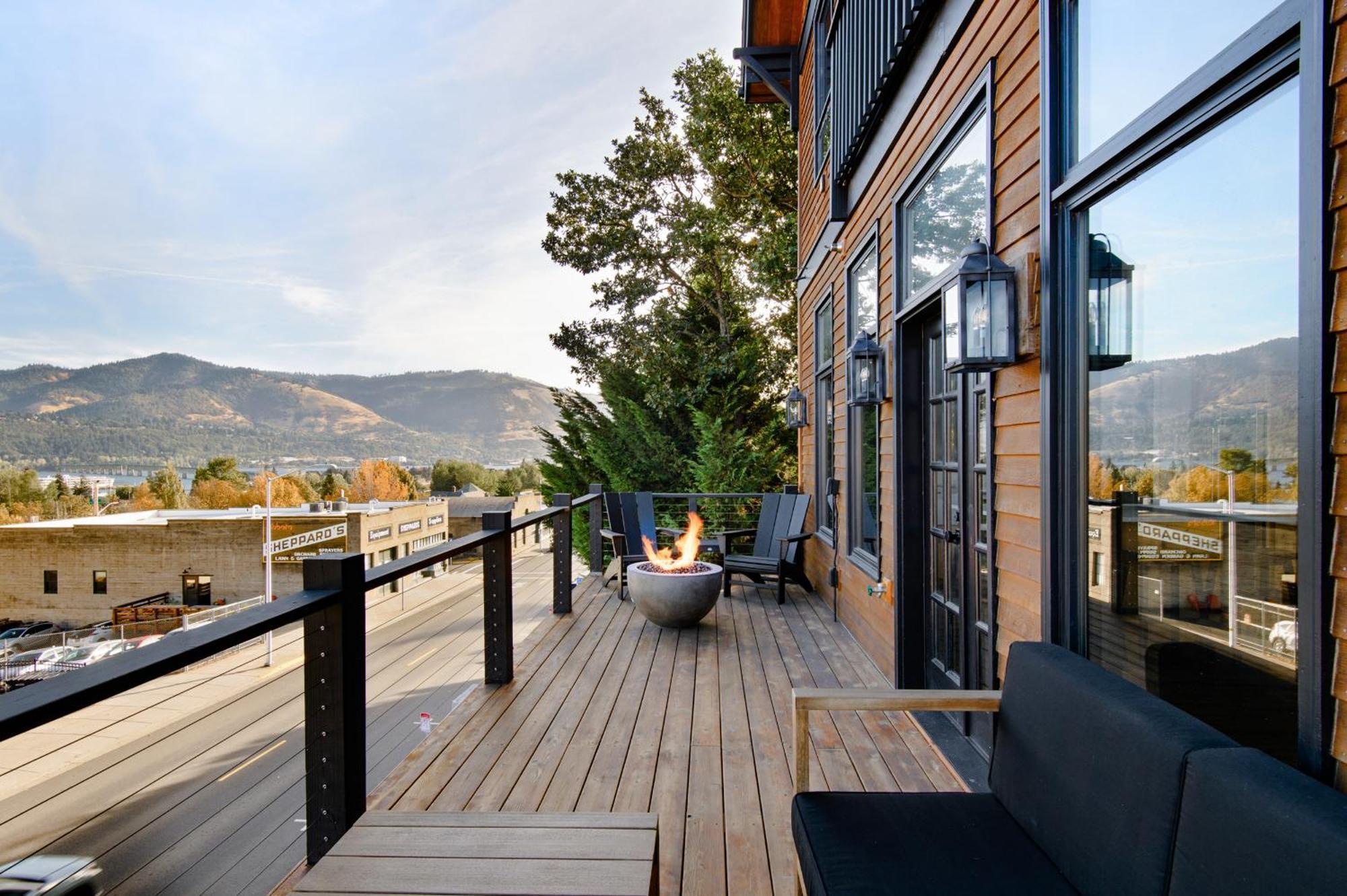 Horsefeathers Hotel Hood River Extérieur photo